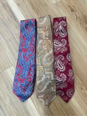 Men's Designer 100% Silk PaisleyTies - Red, Gold, Burgundy
